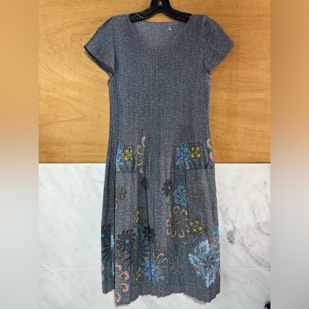 No brand dress